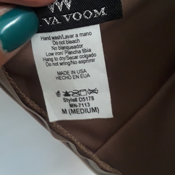 Va va voom dress - Picture 4 of 6